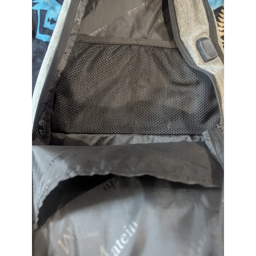 MATEIN‎ Anti-Theft Travel Laptop Backpack w/ USB Port, 15.6 Inch Business Bag